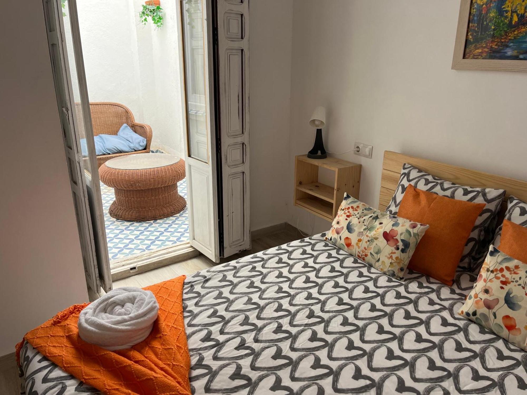 Alzira Bonita Apartamento B Con Patio, La Casella المظهر الخارجي الصورة